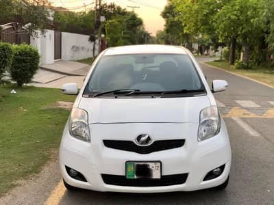 Toyota vitz 1.0, 2009