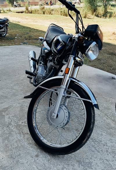 2024_2025 honada cg 125 condition as new urgently sale