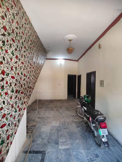 Ground portion for rent only 2 room or 1 attached bathroom gas not available Pani water supply Janjua town