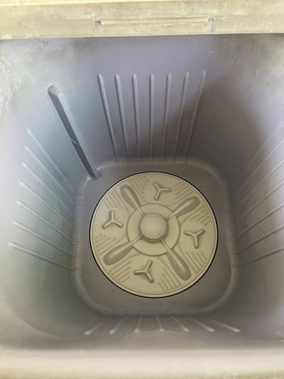 Izone Washing Machine + Superasia Dryer (Spinner)