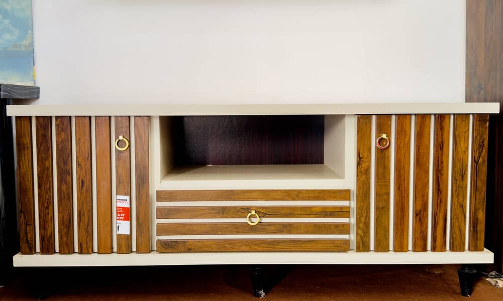 LED TV Console 2