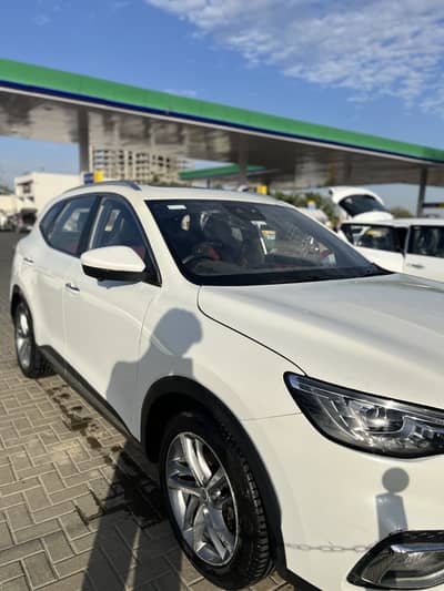 MG HS 1.5turbo trophy