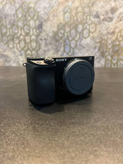 Sony A6400