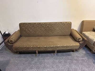 Sofa cumbed