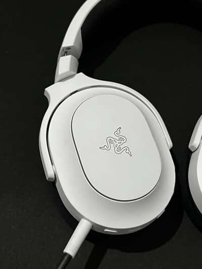 [LIKE NEW] Razer Barracuda X Chroma | Premium RGB Gaming Headphones