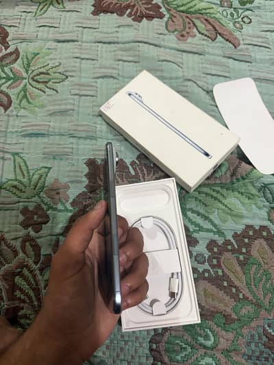 IPhone 17 air sky blue color 256Gb Jv