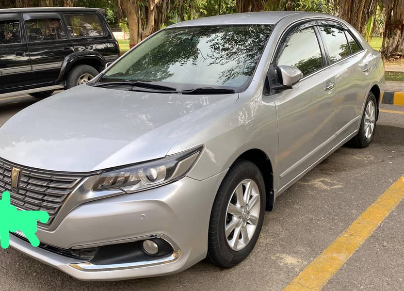 Toyota Premio 2016 3