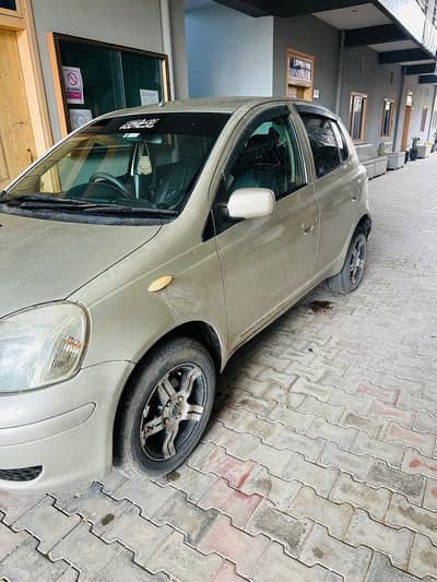 Toyota Vitz 2002