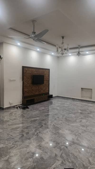 3 Bedrooms upper Portion For Rent At G-11