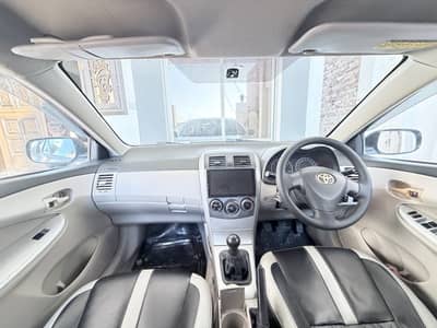 Toyota Corolla GLI 2011