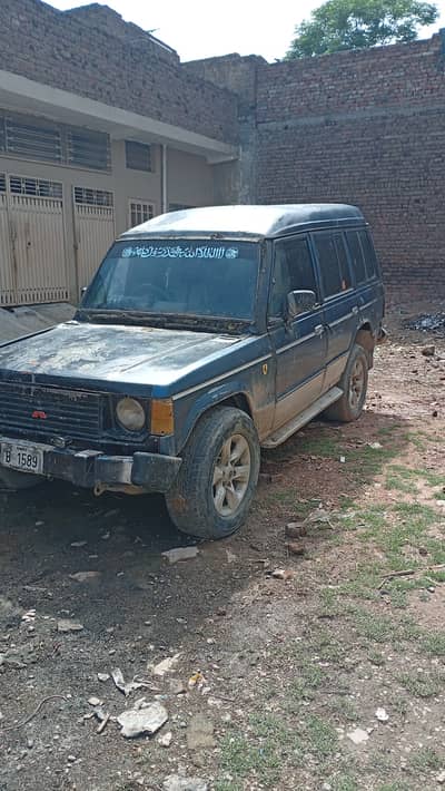 Mitsubishi Pajero 1985