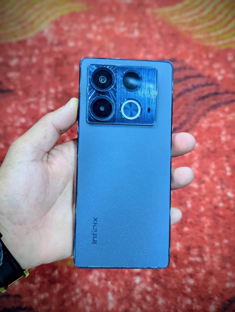 Infinix Note 40 0