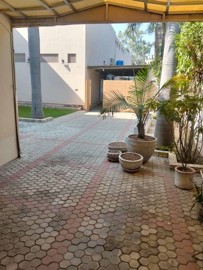 1 Kanal Independent Commercial House Main Empress Road near Davis Road Shimla Hill Chowk Lahore