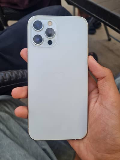 I phone 12 pro max 256gb