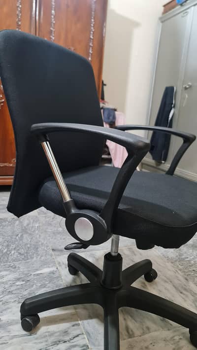 Office Chair for Sale – 2-in-1 Adjustable
