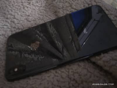 iphone xs max PTA approved ha contact me Whatsapp 03036015531