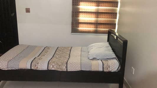 1 Single Bed with Gadda/Mattress