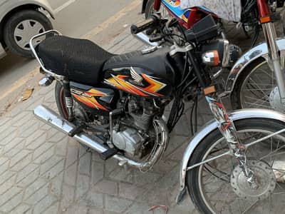 HONDA CG 125 2021 MODEL LUSH CONDITION