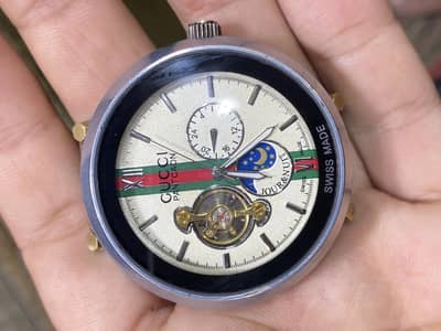 Gucci original dial with serial number