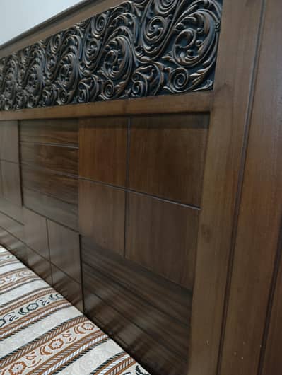 Double Bed with 2 Side Table