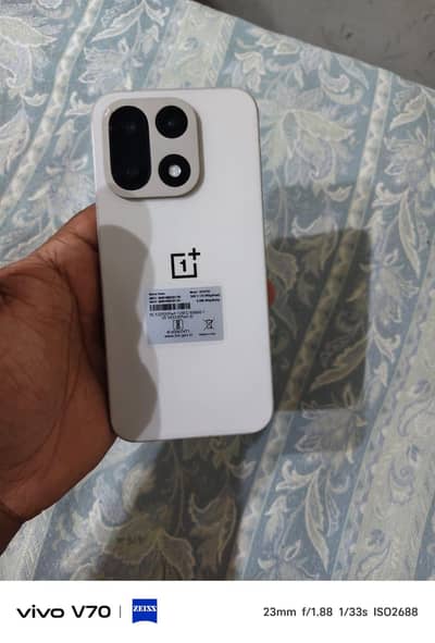 one plus 15 1 month use  1 month sim working days