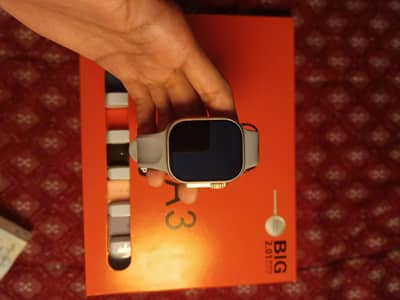 ULTRA3 smart watches with 7 straps