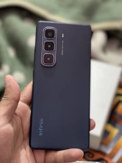 Infinix hot 50 pro plus 8/256 with box(contact 03441430043)