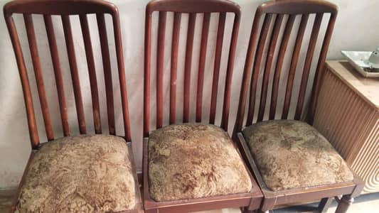 Dinning Chairs For Sale Good in Condition