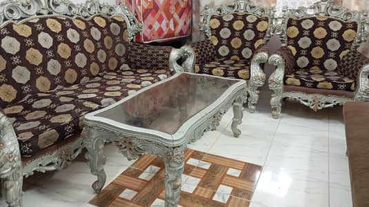 5 Seater Sofa Set with 1 Main And 1 Side Table