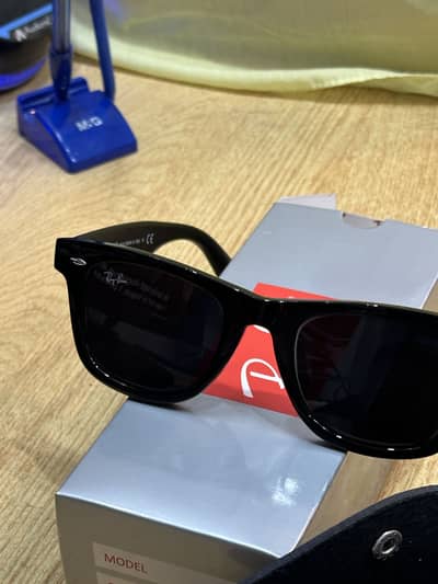 Ray-Ban Wayfarer First Copy VIP Quality Sunglasses – Top Notch Frame