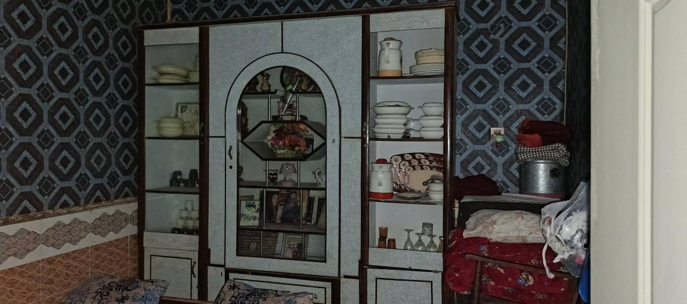 ​خالص ساگوان لکڑی کا قدیم برتن والا شوکیس - بہترین کنڈیشن 3