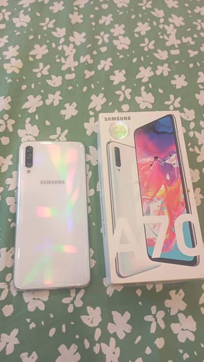 Samsung a70 6/128