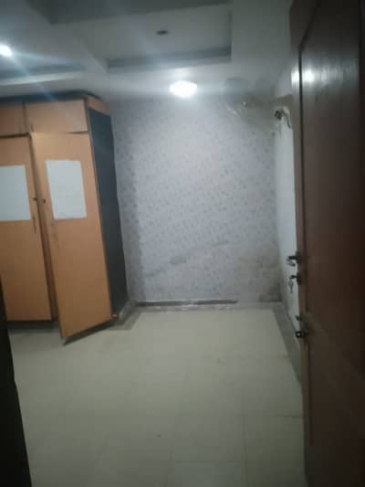 Single Room Attach bath Not Hostel Independent Room Bill Alag Hain Abbot Road near Shaheen Complex Shimla Hill Abbot Road Lahore