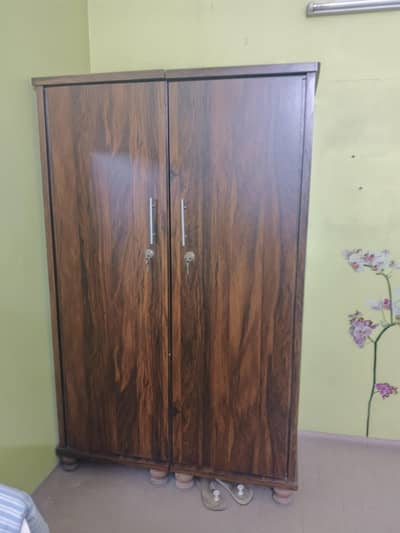 Double wardrobe / cupboard,