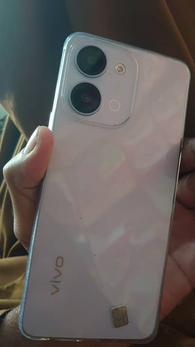 Vivo y05 new Liya hai only 15 din Hui hai call03431720595