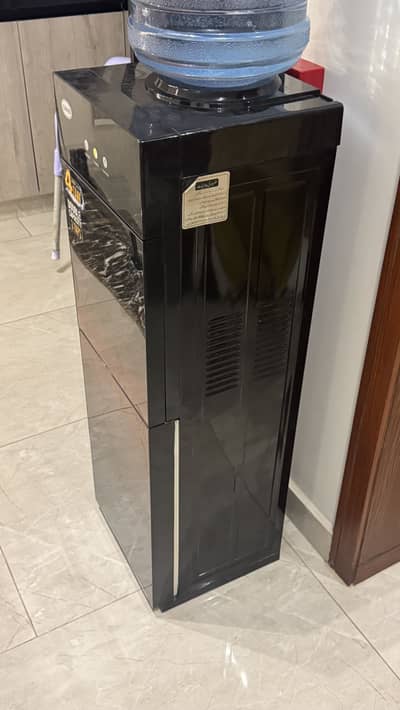 Canon water dispenser