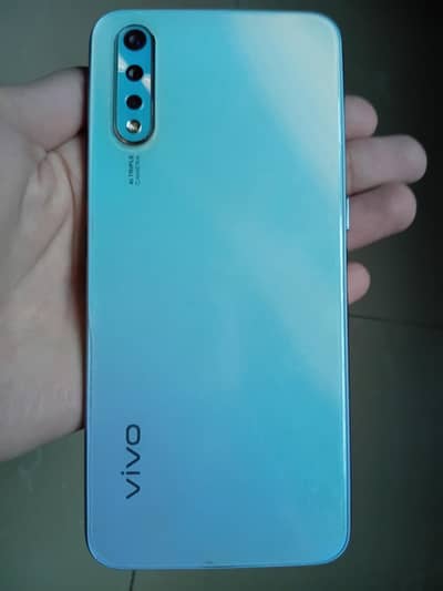 Vivo s1
