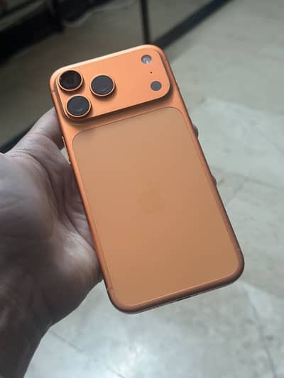 iPhone 17 pro max 256gb just box open 10/10