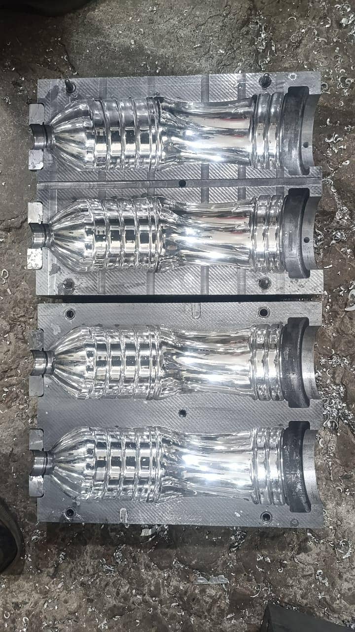 Pet blow machine 12