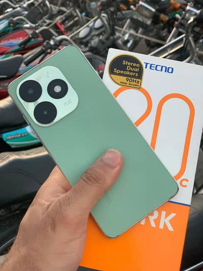 tecno spark 20c