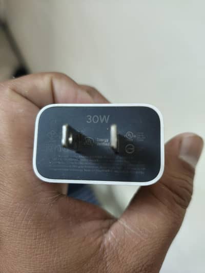 Google pixel  100% original 30 w charger