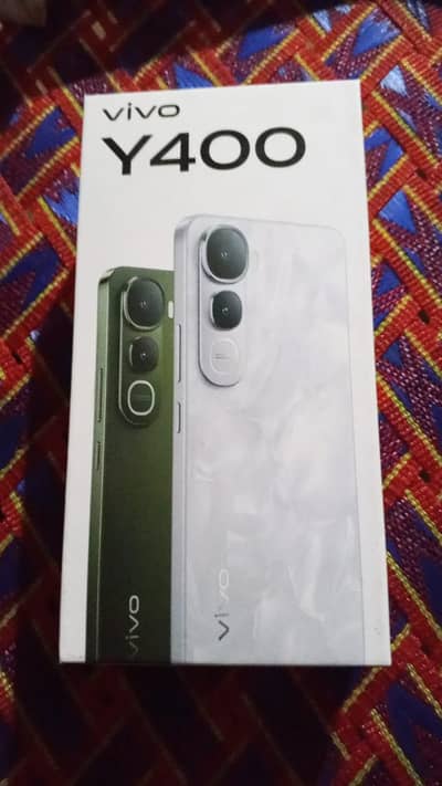 vivo y400