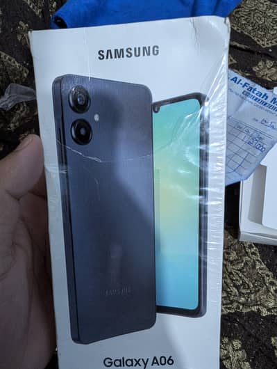 Samsung galaxy A06 4/64  with box