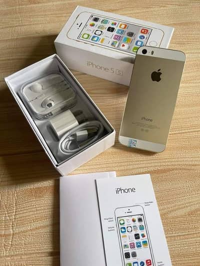 I phone 5s 64 gb my wts numr 0320,6910527