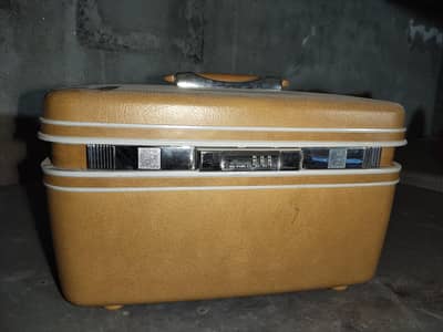 Samsonite beauty box