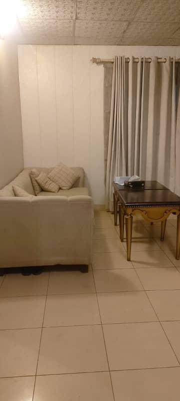 F-11 Flat VIP Ideal Flat Separate Meter All Facilities Available