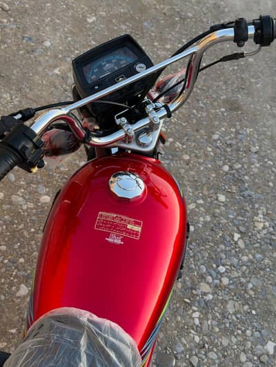 UNIQUE 2025 MODAL Latter ma ha