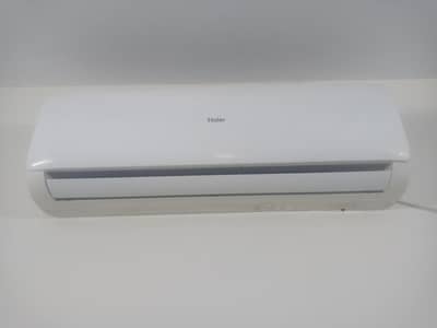 Haier 1.5 ton AC in Chill Cooling Running Condition