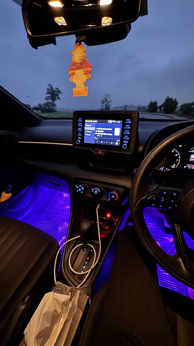 Yaris hatchback 6