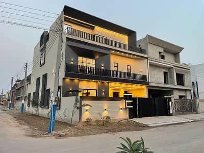 9.5 Marla Brand New house available for rent in buch vilas Multan